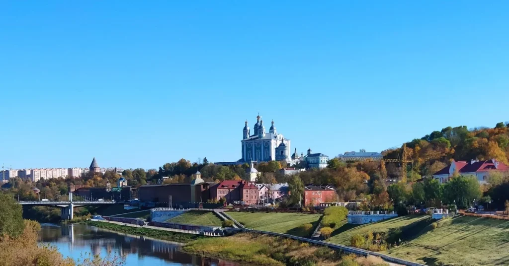 Смоленск — город ключ